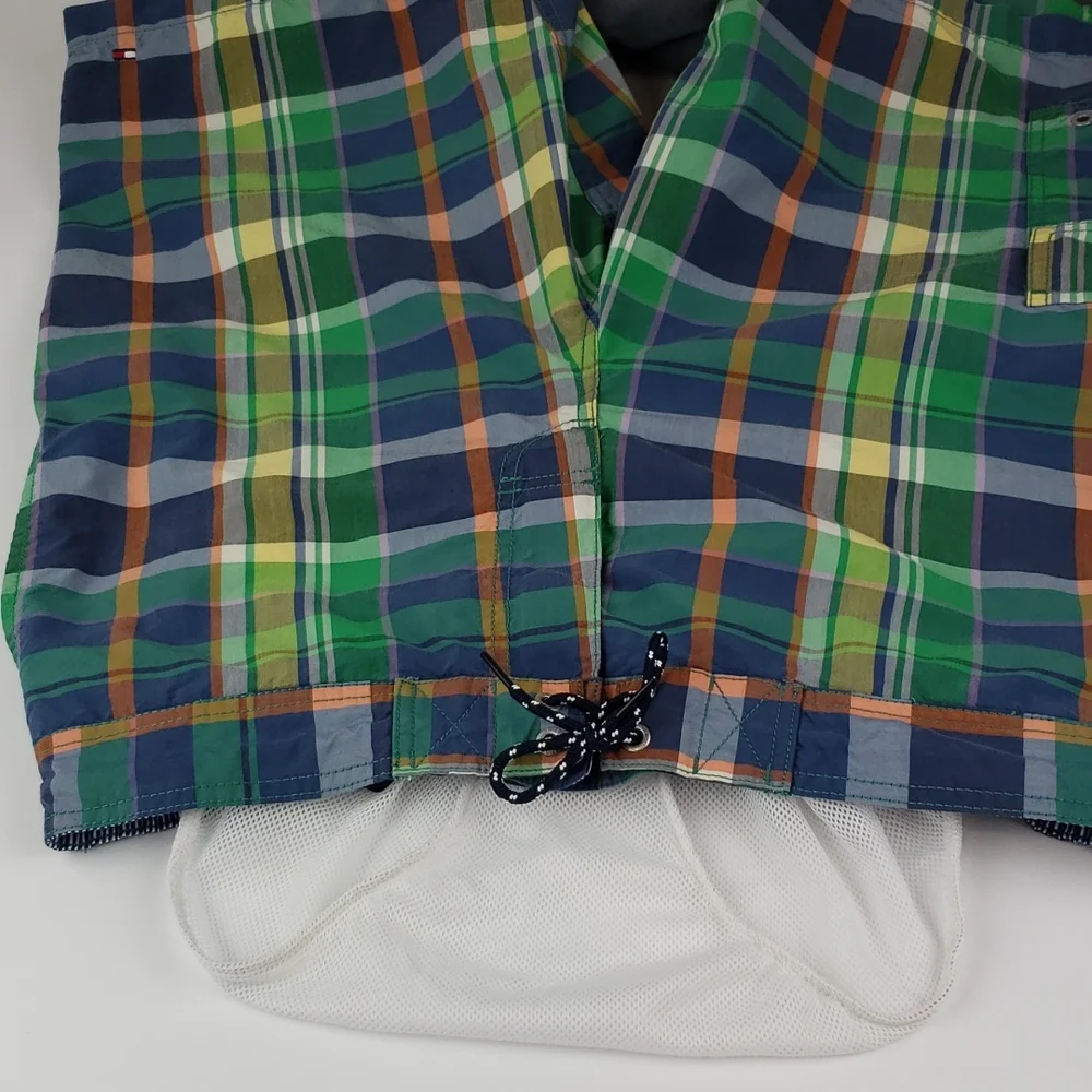 Tommy Hilfiger Swim Trunks Size Medium Lining Cargo Pocket Drawstring Waist